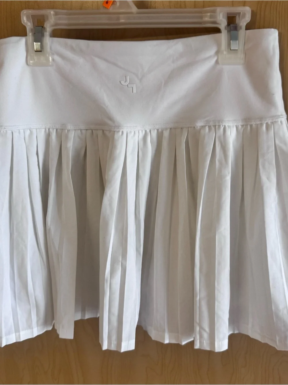 JoyLab White Pleated Mini Skirt